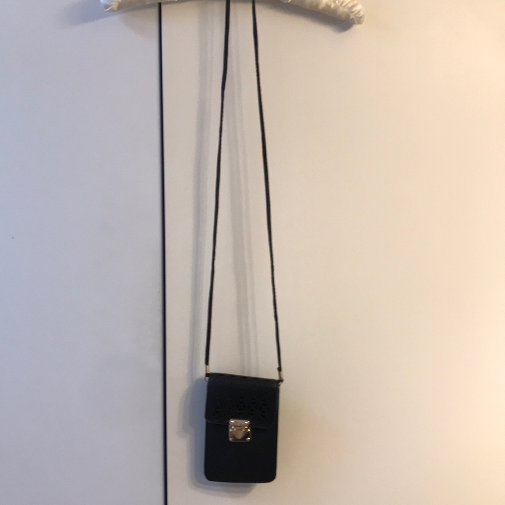 Mini cross body bag- like new! - Picture 4 of 4